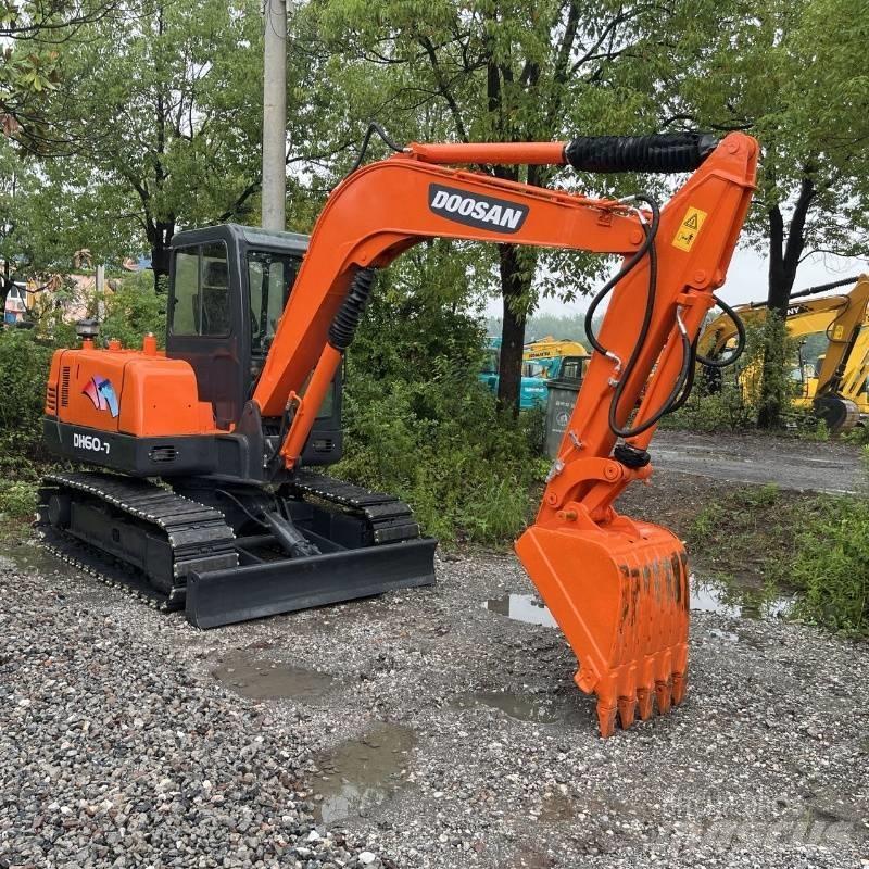Doosan DH 60 Mini rýpadlá < 7t