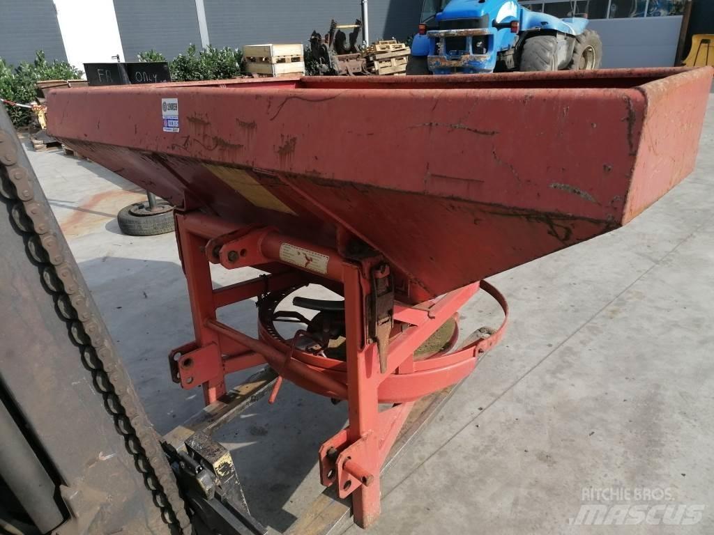 Lely 900 Ďalšie poľnohospodárske stroje