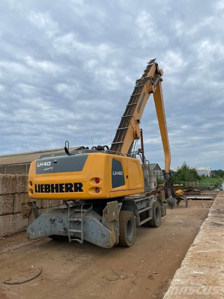 Liebherr LH40M Stroje pre manipuláciu s odpadom
