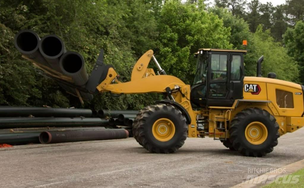 CAT 930 UTHYRES Kolesové nakladače