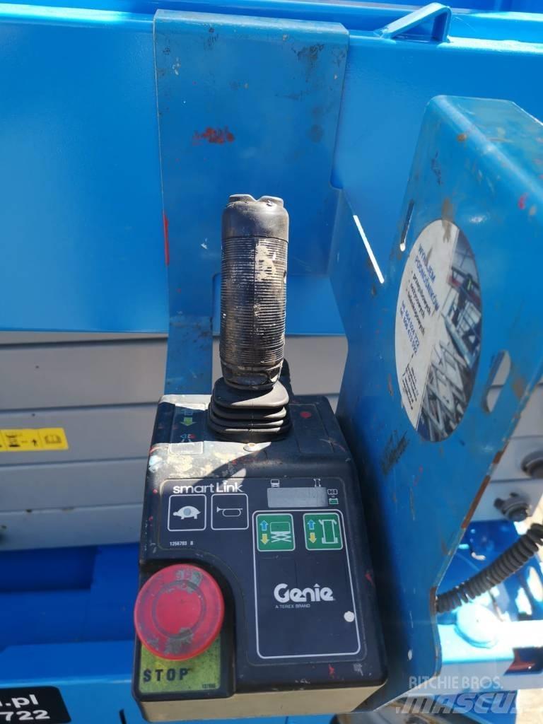 Genie GS 4047 Nožnicové zdvíhacie plošiny