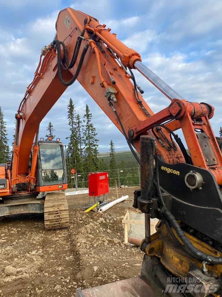 Doosan DX 255 Pásové rýpadlá