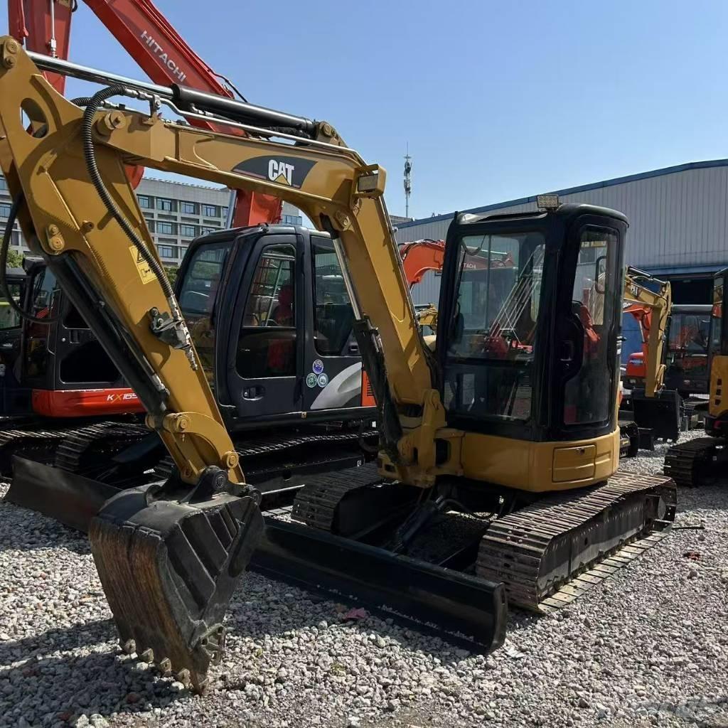 CAT 305 CR Pásové rýpadlá