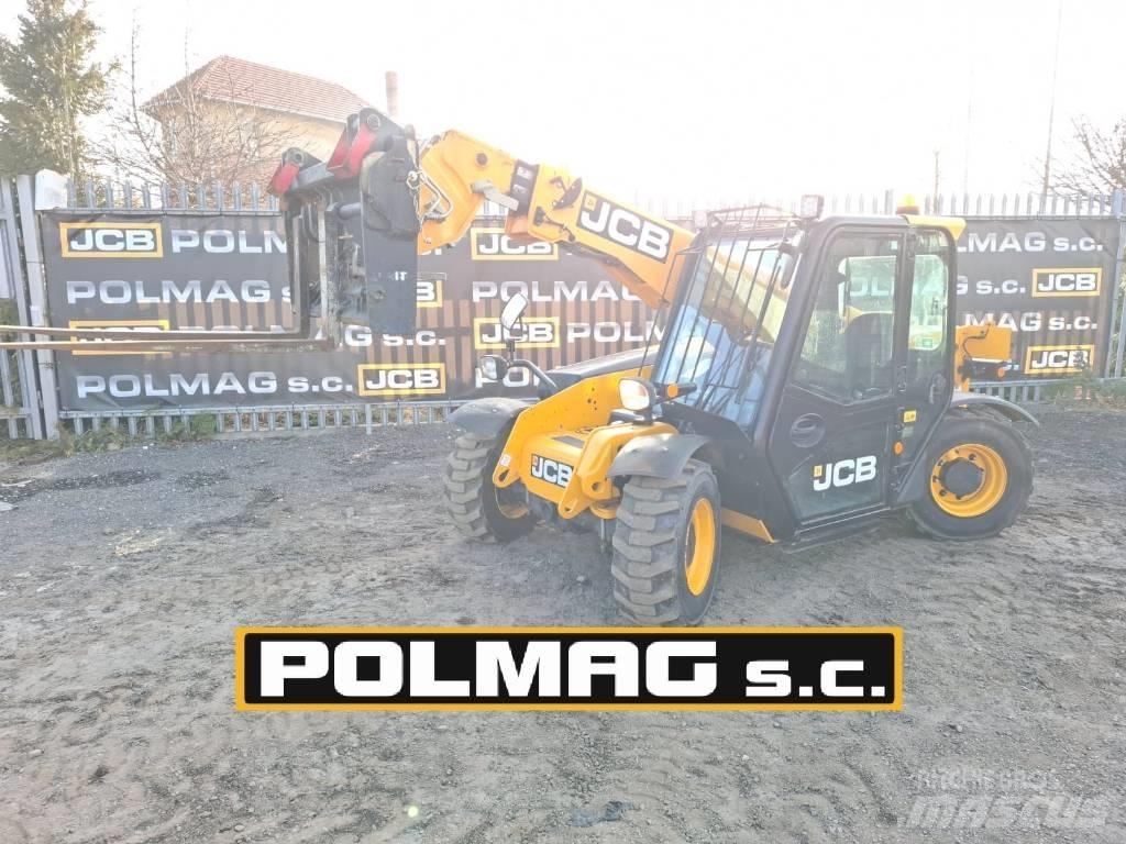 JCB 525-60 Teleskopické manipulátory