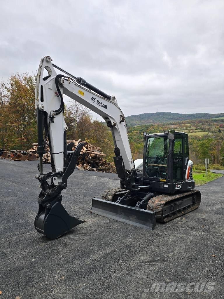 Bobcat E 85 Pásové rýpadlá