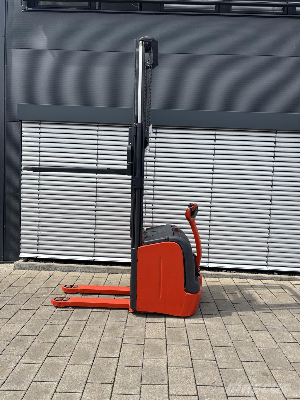 Linde L16 Samohybné vozíky