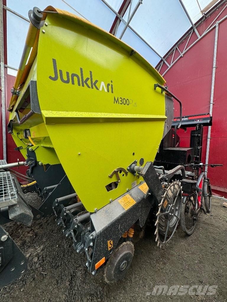 Junkkari M 300 Plus Kombinované sejačky