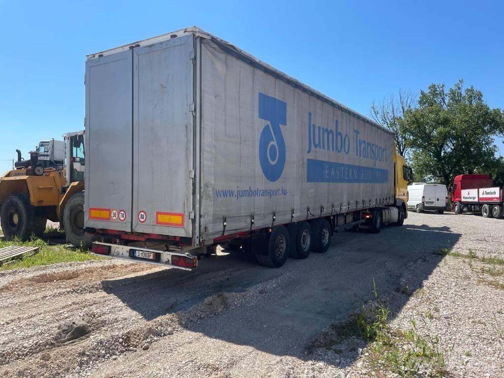 Kögel SN 24 Prívesy s bočnou zhrnovacou plachtou