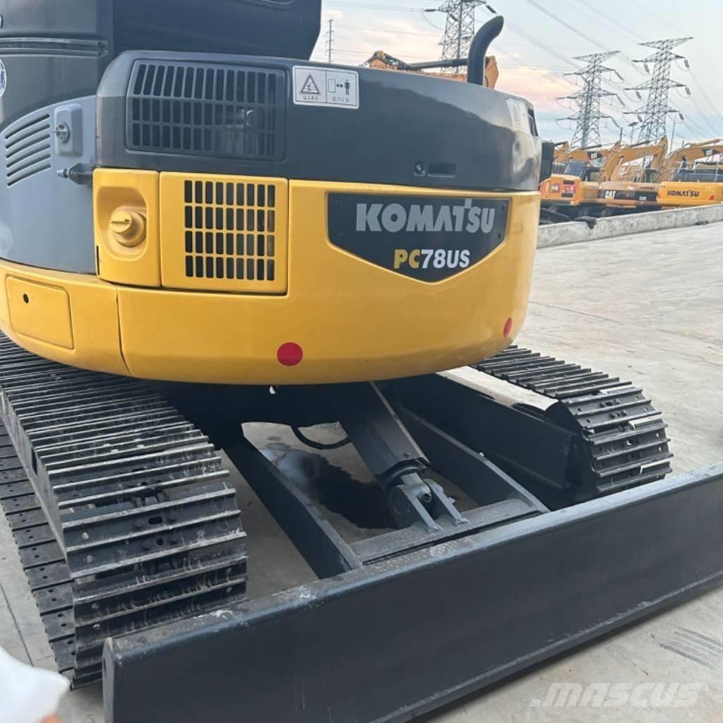 Komatsu PC78 US Pásové rýpadlá