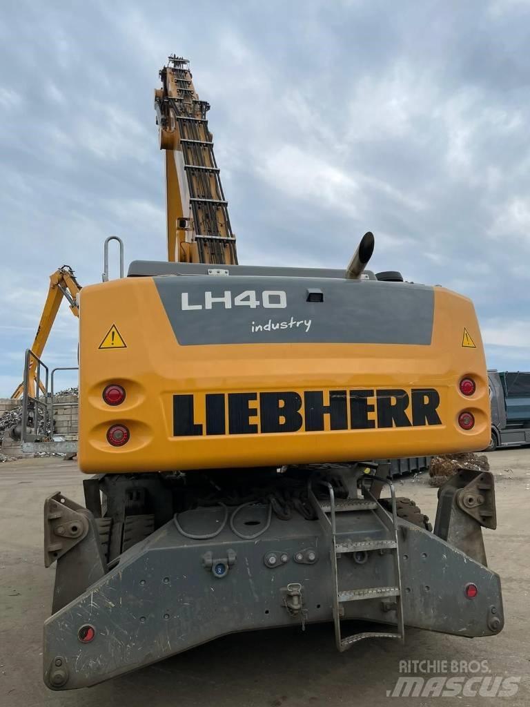 Liebherr LH40M Stroje pre manipuláciu s odpadom