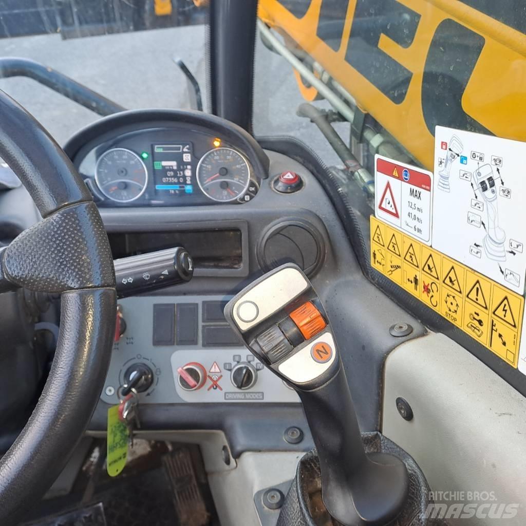 Dieci 38.9 AGRIPLUS Teleskopické nakladače pre poľnohospodárstvo