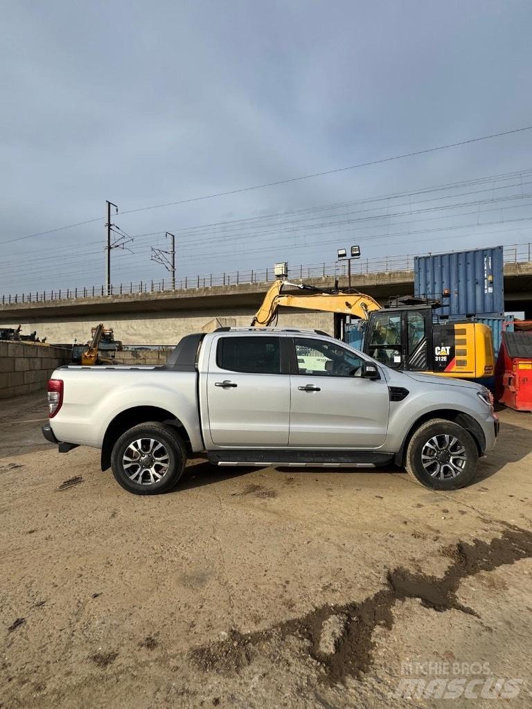 Ford Ranger Nakladacia/sklápacia bočnica