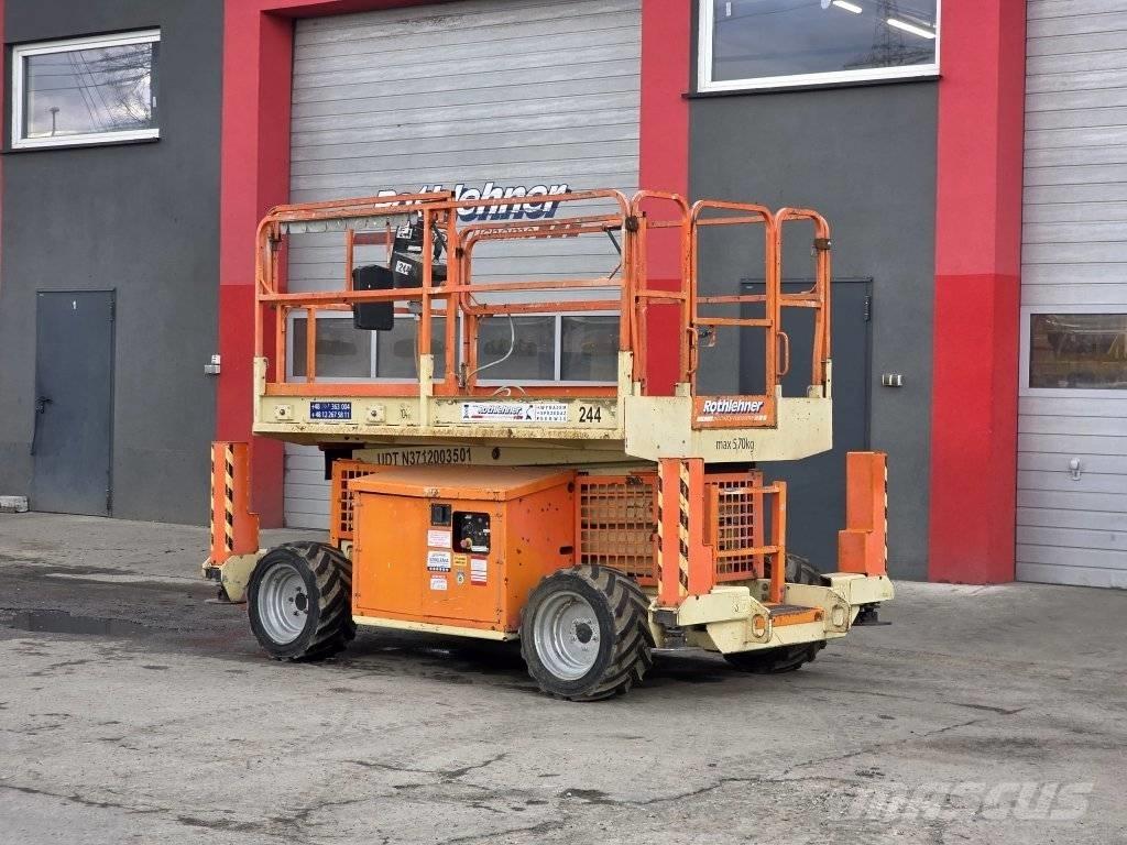 JLG 260 MRT Nožnicové zdvíhacie plošiny