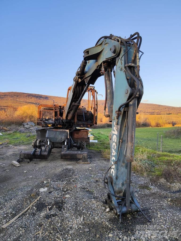 Mecalac 714 MW Kolesové rýpadlá