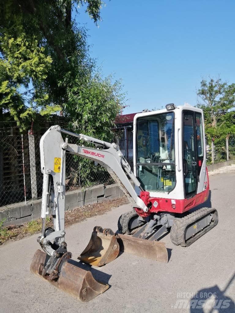 Takeuchi TB 216 Mini rýpadlá < 7t