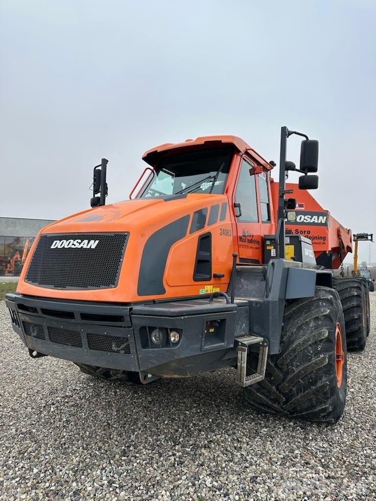 Doosan DA 30 Stavebné sklápače