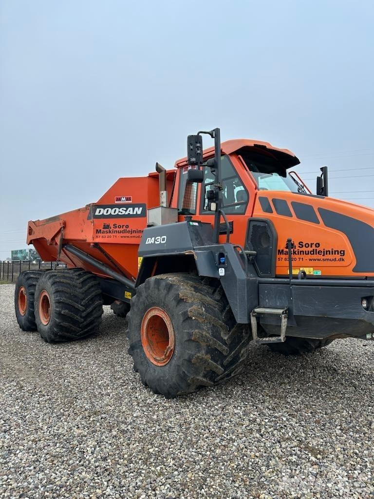 Doosan DA 30 Stavebné sklápače