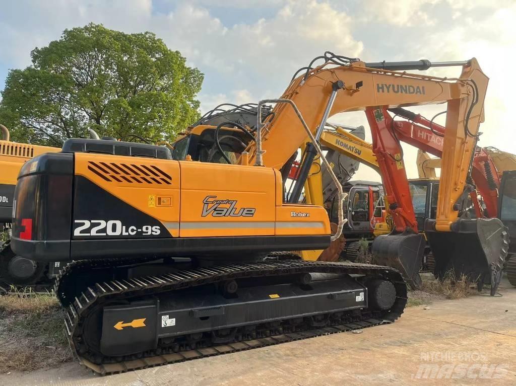 Hyundai R220LC-9S Pásové rýpadlá