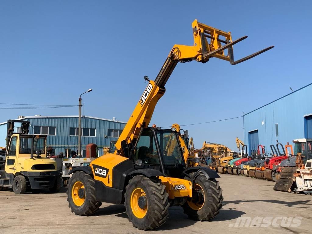 JCB 526-56 Agri Teleskopické nakladače pre poľnohospodárstvo