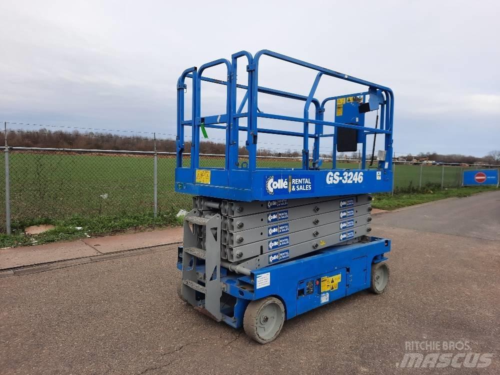 Genie GS 3246 Nožnicové zdvíhacie plošiny