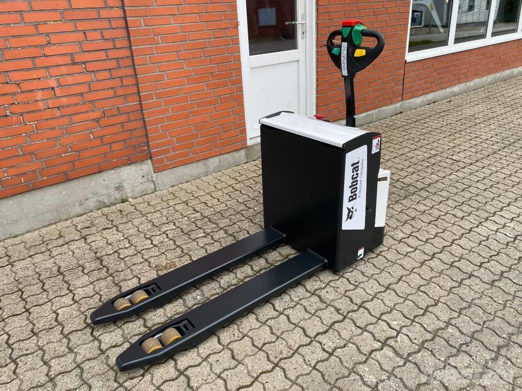 Bobcat BPM20S-7 Samohybné vozíky