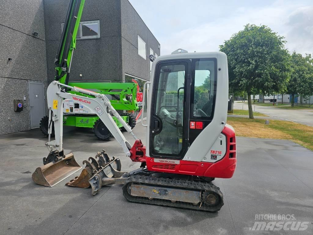 Takeuchi TB 216 Mini rýpadlá < 7t