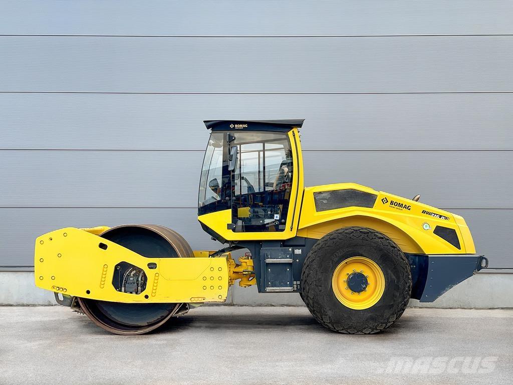 Bomag BW 216 D-5 Ťahačové valce