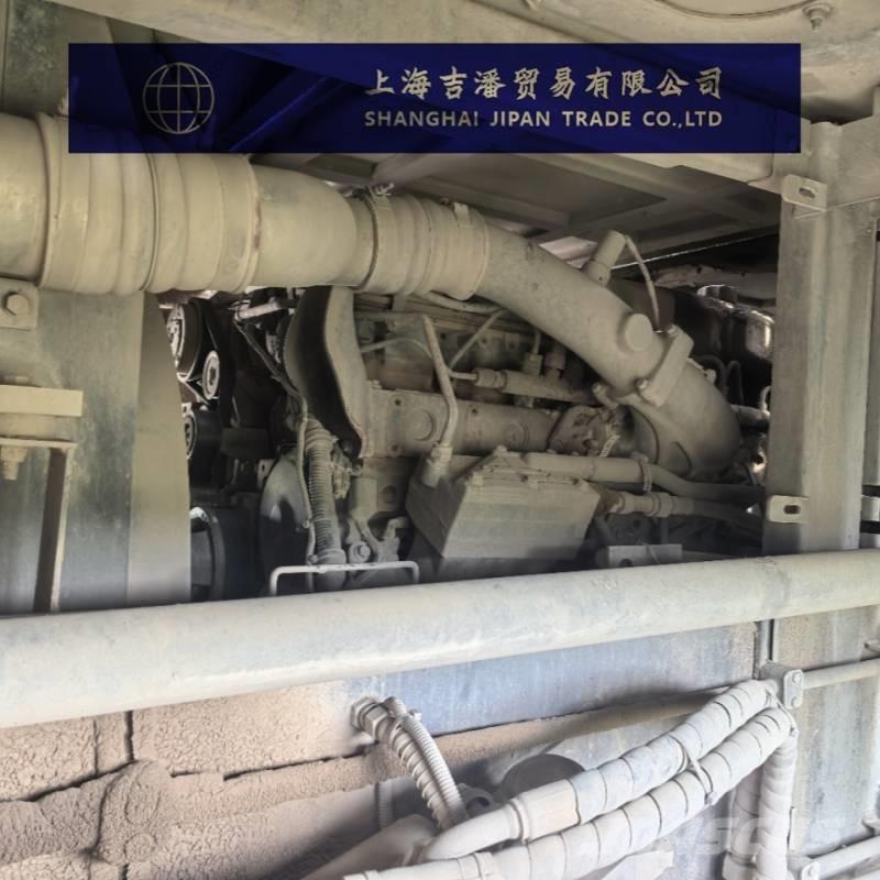 Sany STC 1000 C Univerzálne terénne žeriavy