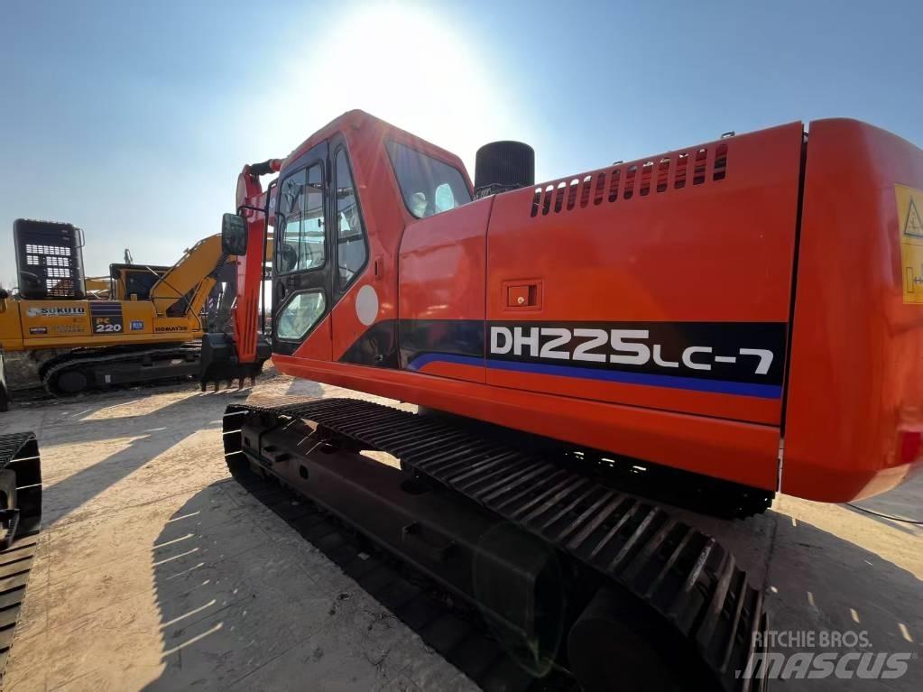 Doosan DH225-7 Midi rýpadlá 7 t - 12 t