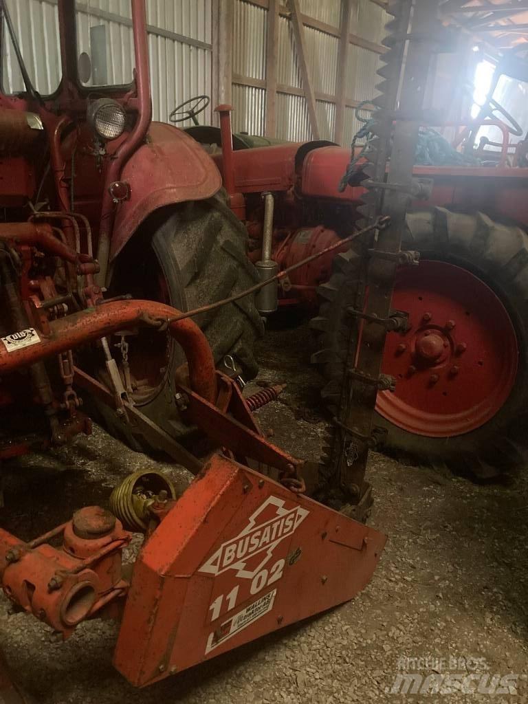 Busatis 1102 Žacie stroje