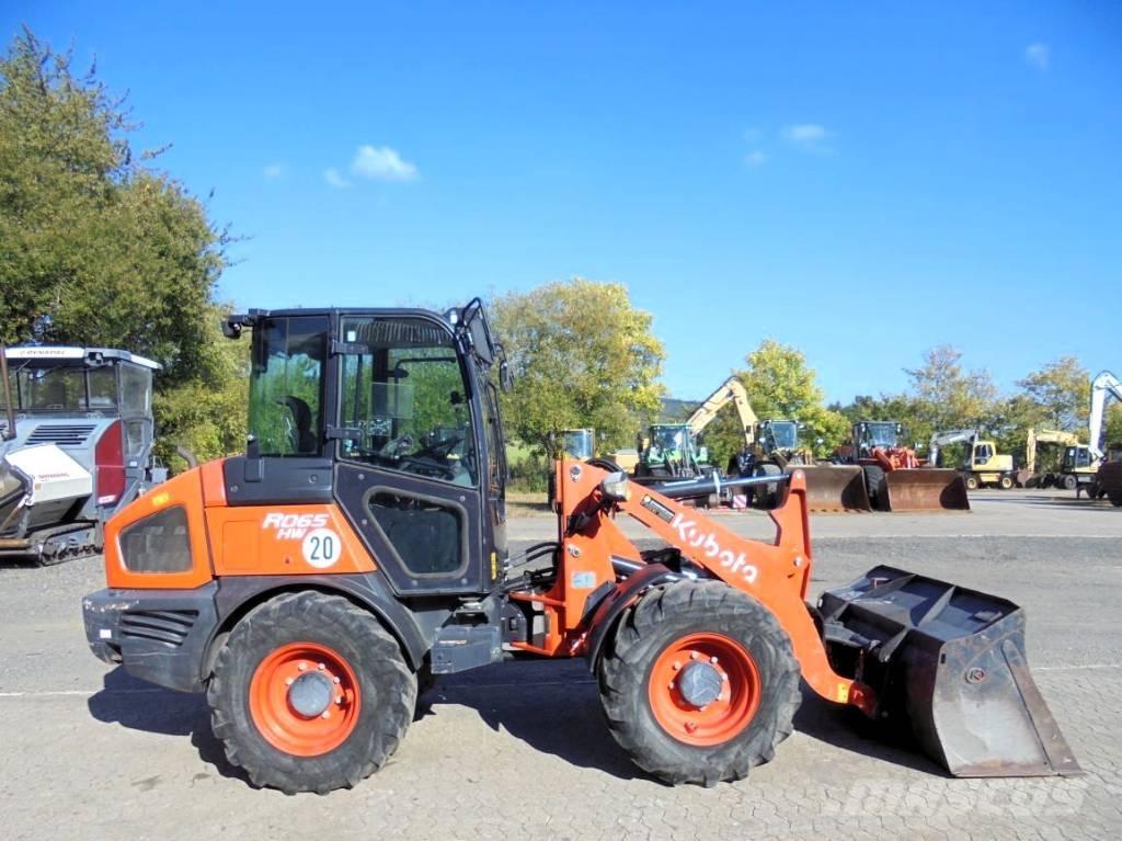 Kubota R 065 Kolesové nakladače