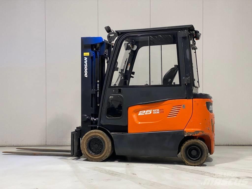 Doosan B25X-7 Akumulátorové vozíky