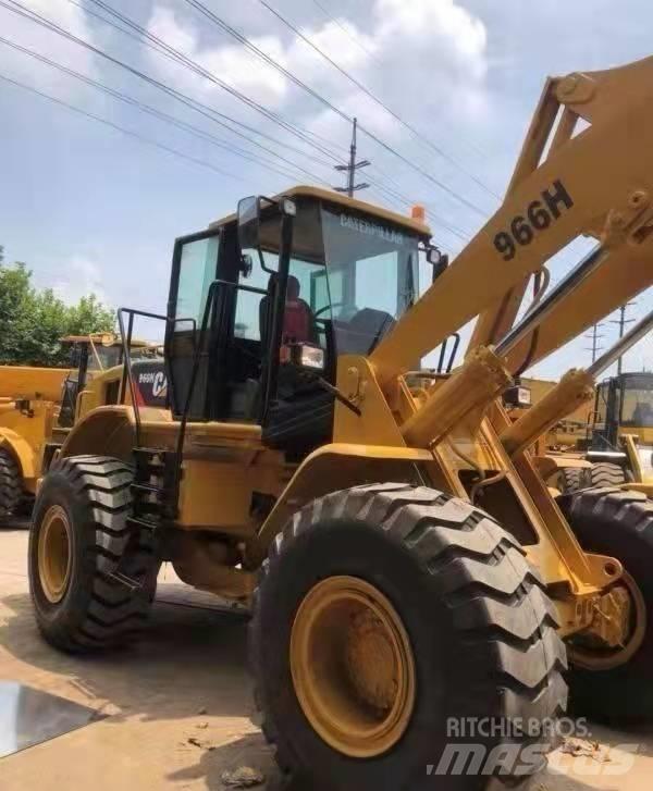 CAT 966 H Kolesové nakladače