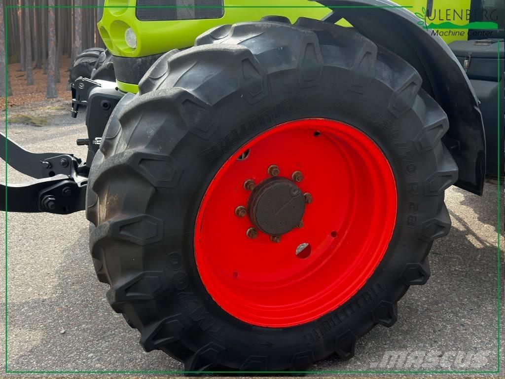 CLAAS Arion 610 C Traktory