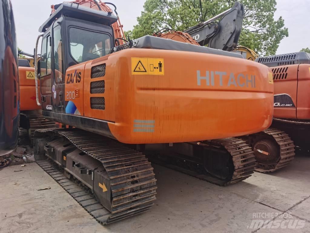 Hitachi ZX 200 Pásové rýpadlá