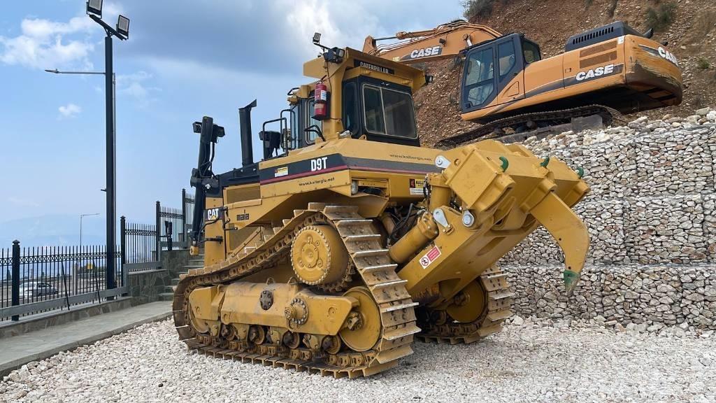 CAT D 9 N Pásové dozéry