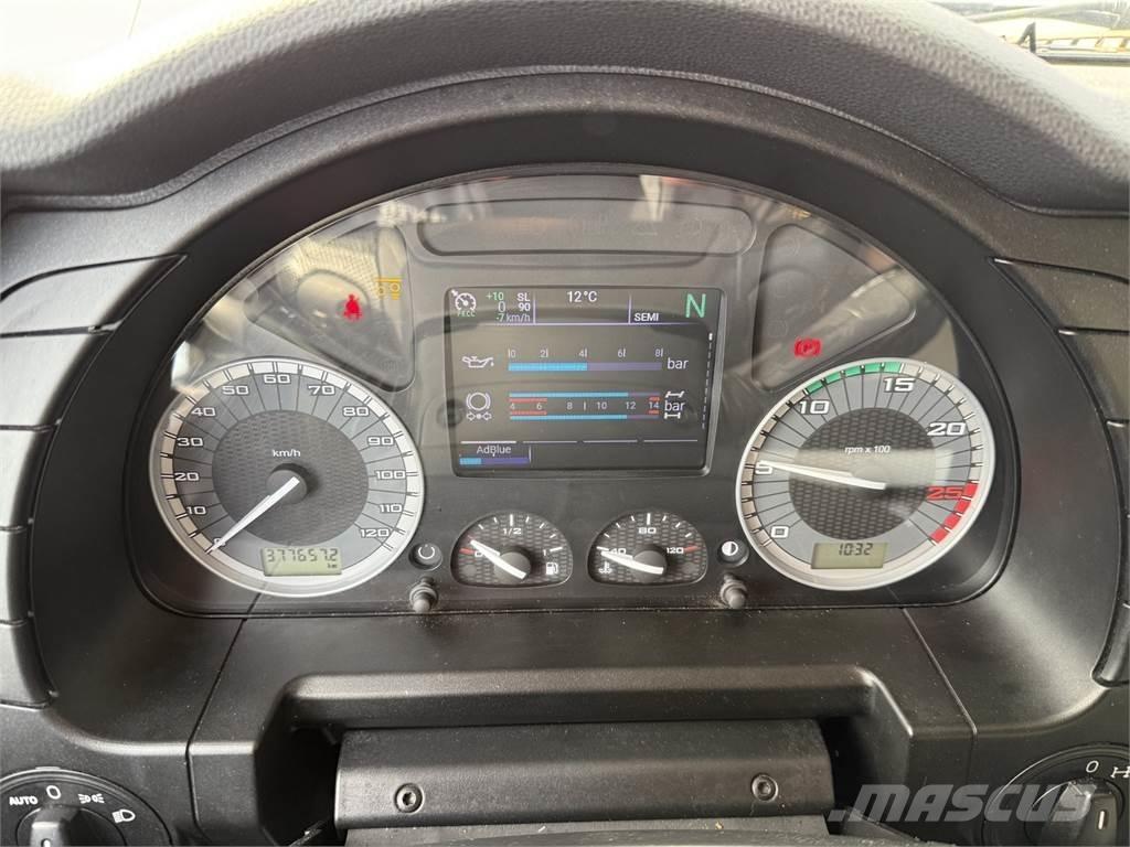 Iveco AS280 6X2 Hákový nosič kontajnerov