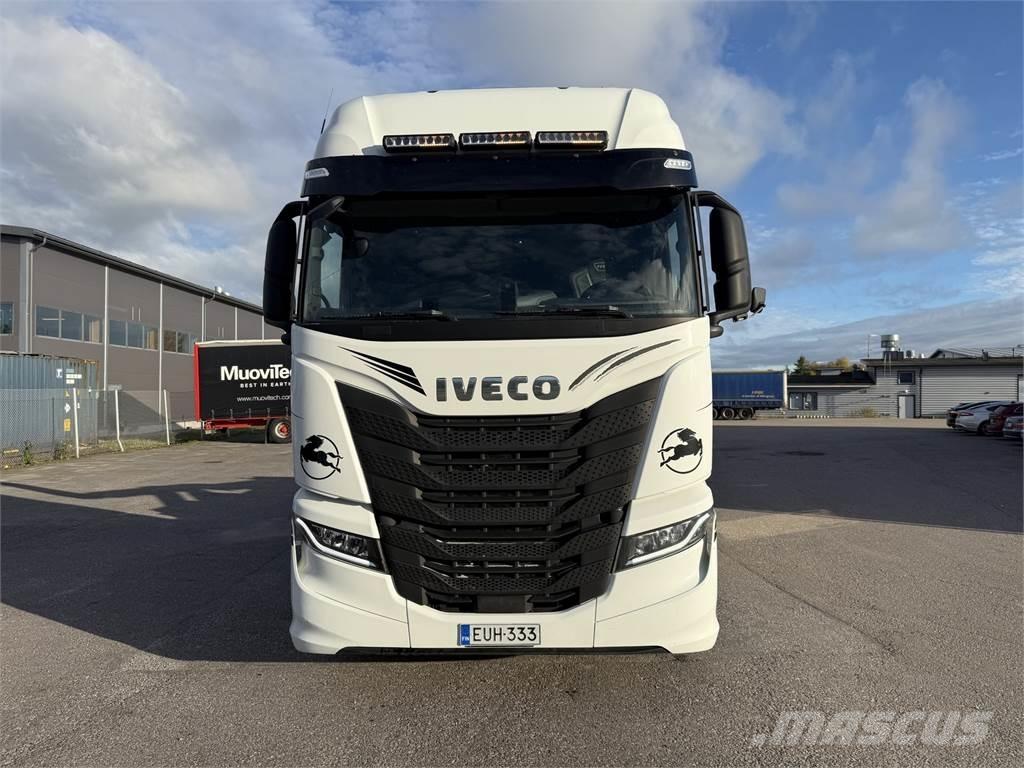 Iveco AS280 6X2 Hákový nosič kontajnerov