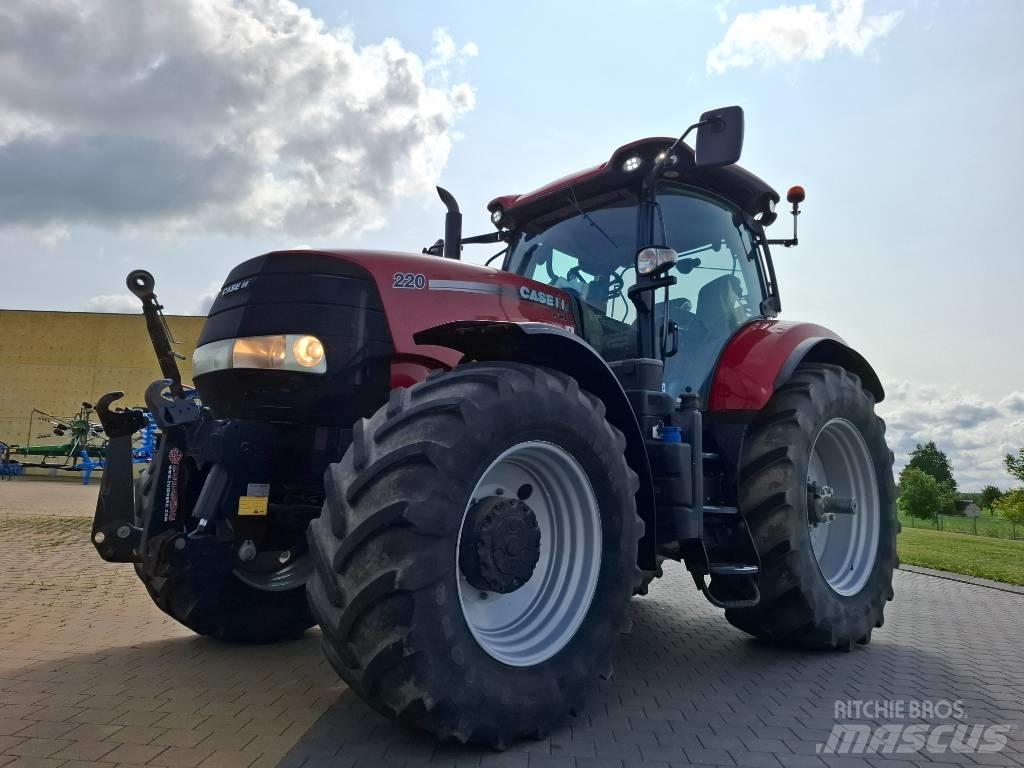 Case IH Puma 220 Traktory
