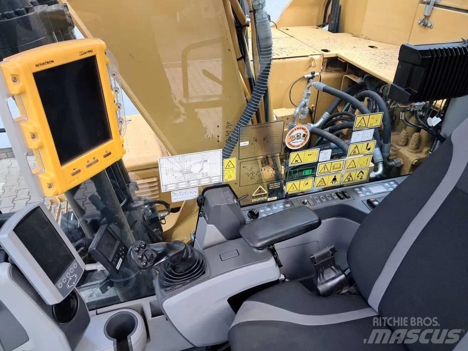 CAT 313 F L Pásové rýpadlá