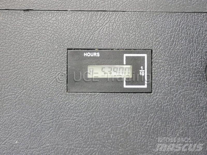 Hyundai HW140 Kolesové rýpadlá