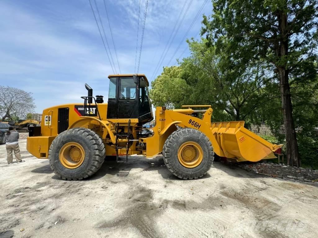 CAT 966 H Kolesové nakladače