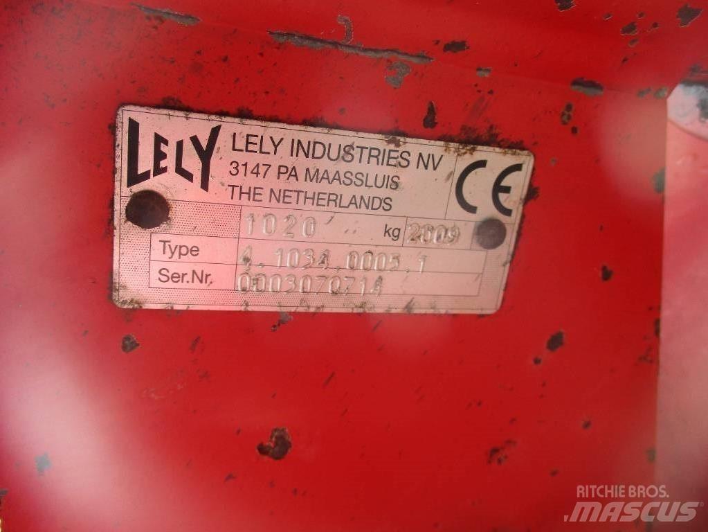 Lely Lotus 770 AWS Obracače a zhrabovače sena