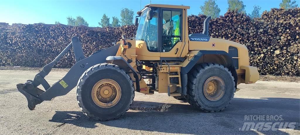 Volvo L110G Kolesové nakladače