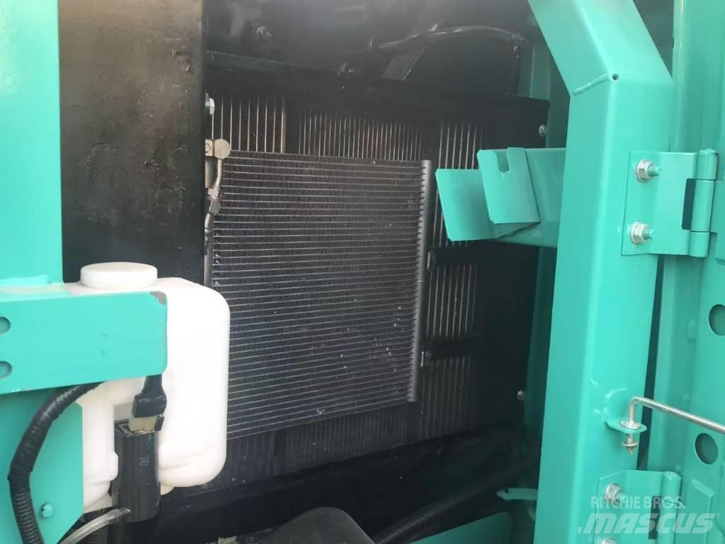 Kobelco SK 75 Midi rýpadlá 7 t - 12 t