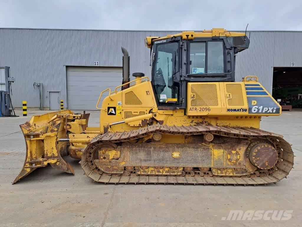 Komatsu D61PXI-23 Pásové dozéry