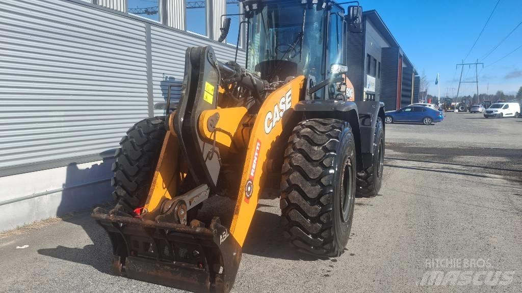 CASE 921G Kolesové nakladače