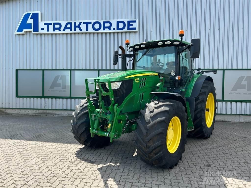 John Deere 6155R Traktory