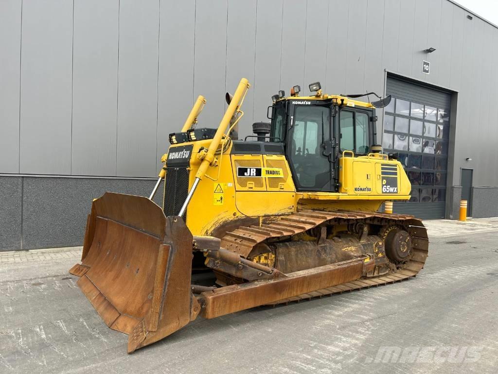 Komatsu D 65 WX-18 Pásové dozéry