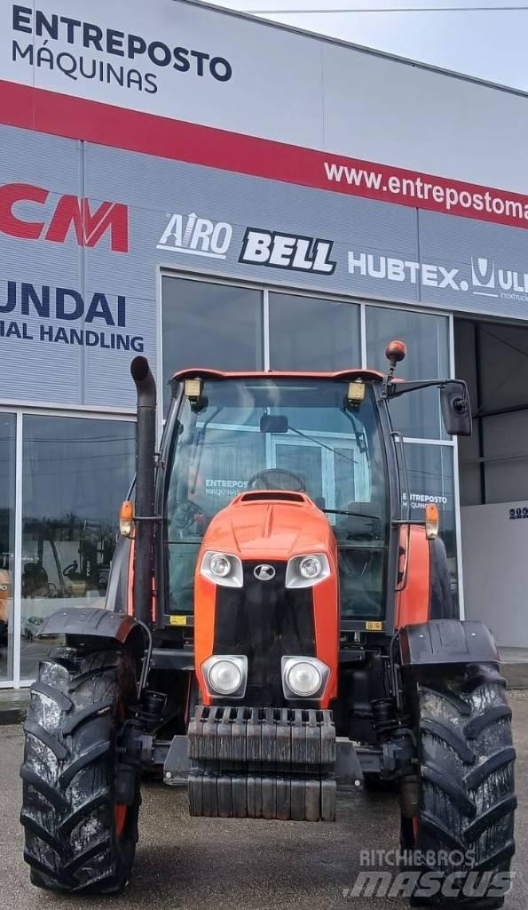 Kubota M135GX Traktory